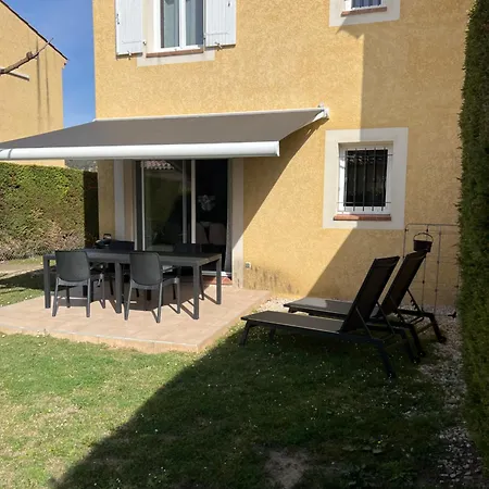 En Provence 3 T3 Jardin Clos Holiday home Greoux-les-Bains