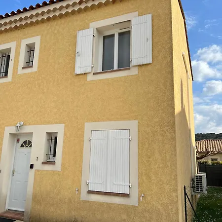 En Provence 3 T3 Jardin Clos Holiday home